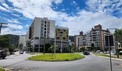 Apartamento para Venda em Florianópolis, Córrego Grande, 1 dormitório, 1 banheiro, 2 vagas