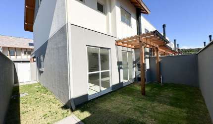 Casa para Venda em Florianópolis, Morro das Pedras, 3 dormitórios, 1 suíte, 3 banheiros, 2 vagas