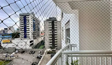 Apartamento para Venda em Florianópolis, Centro, 3 dormitórios, 1 suíte, 2 banheiros, 2 vagas