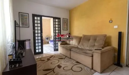 Casa espaçosa e versátil na Vila Yara - Osasco ao lado do portão do Bradesco Matriz- Osasco.
