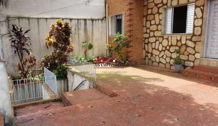 Casa à venda na Campesina, em Osasco.