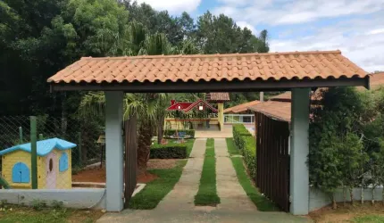 Chácara fascinante com 1.000 m²  em condomínio fechado, em Ibiúna,