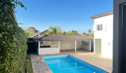Casa a venda em Alphaville no residencial 5