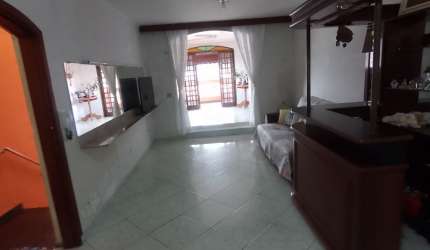 Casa em Jandira para locação de 3 dormitórios