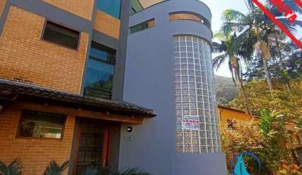 Casa à  venda em condomínio Recanto Sandra