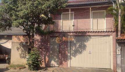Excelente Ponto Comercial e Residencial à Venda em Jardim São Guilherme