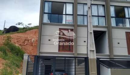 Sobrado à venda, SÃO FRANCISCO DE ASSIS, CAMBORIU - SC com 02 Suítes