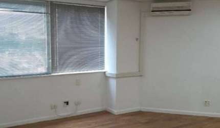 Sala comercial à venda na Avenida Engenheiro Luiz Carlos Berrini, 801, Cidade Monções, São Paulo por R$ 1.950.000
