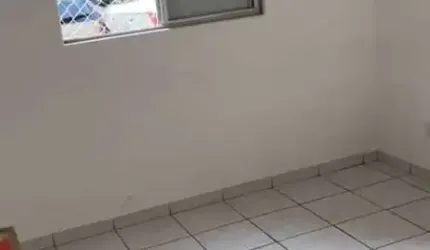 Apartamento com 3 quartos à venda na Rua Isabel de Góis, 8, Sacomã, São Paulo por R$ 240.000
