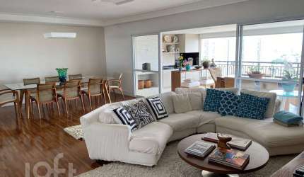 Apartamento com 3 quartos à venda na Rua Xavier de Almeida, 717, Ipiranga, São Paulo por R$ 2.990.000