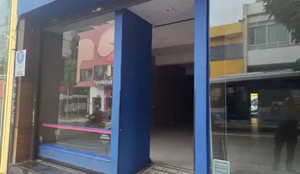Ponto comercial para alugar na Rua Augusta, 2716, Consolação, São Paulo por R$ 35.000