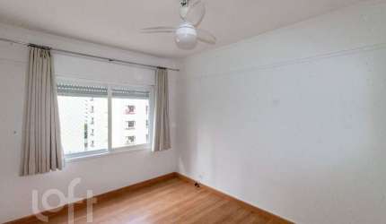 Apartamento com 2 quartos à venda na Avenida Jurema, 22, Moema, São Paulo por R$ 750.000