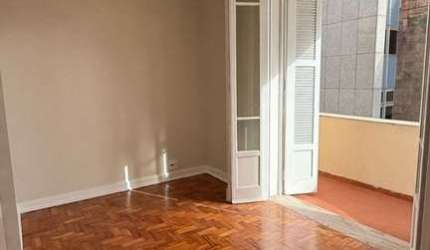 Apartamento com 2 quartos à venda na Avenida Prestes Maia, 671, República, São Paulo por R$ 430.000