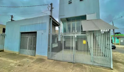 Casa comercial à venda na Rua Juarez Távora, 21, Tatuquara, Curitiba por R$ 500.000