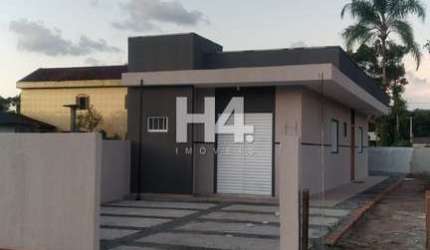 Casa com 2 quartos à venda na Rua 2460, Pontal do Norte, Itapoá, 92 m2 por R$ 425.000
