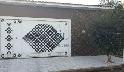 Casa Venda / Locacao com Energia Solar e Area Gourmet no bairro Sumarezinho Rp.
