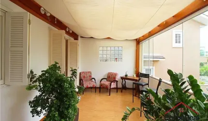 Casa com 3 quartos à venda na Rua Felizardo de Farias, 185, Medianeira, Porto Alegre por R$ 615.000
