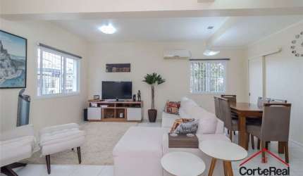 Casa com 3 quartos à venda na Rua Derocy Peres da Palma, 121, Lomba do Pinheiro, Porto Alegre por R$ 650.000