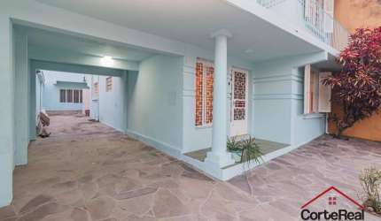 Casa com 6 quartos à venda na Rua São Francisco, 941, Santana, Porto Alegre por R$ 590.000