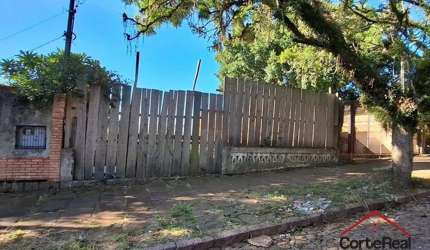 Terreno à venda na Rua Aldrovando Leão, 354, Vila Jardim, Porto Alegre por R$ 280.000