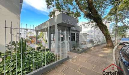 Apartamento com 3 quartos à venda na Rua Diomário Moojen, 150, Cristal, Porto Alegre por R$ 230.000