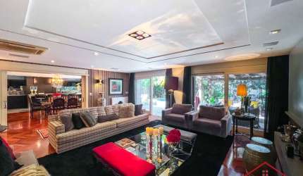 Casa com 4 quartos à venda na Rua Osório Tuyuty de Oliveira Freitas, 120, Três Figueiras, Porto Alegre por R$ 6.390.000