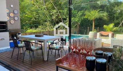 Casa térrea 04 quartos com Piscina Privativa Cond Fazenda Praia do Forte-Ba