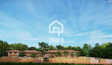 Apartamento térreo com jardim 2 suítes na melhor localização da Praia da Espera