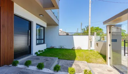 Casa ALTO PADRÃO com 5 dormitórios, suíte, 2 vagas, Res Pitangueiras em Canoas