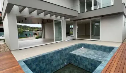 casa em condomínio fechado Pedra Branca