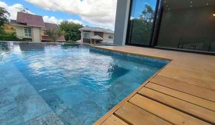 Casa na Pedra Branca, 270m²