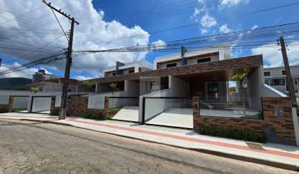 Sobrado 3 Dormitórios com Suíte, 150m²