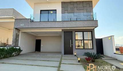 Casa à Venda em Condomínio Fechado em Caçapava -