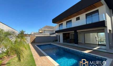 Casa à venda com 4 suítes no Condomínio Jaguary - Urbanova