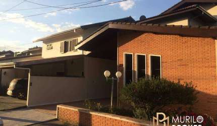 Casa a venda em condomínio fechado 3 quartos 1 Suíte -  Bairro Urbanova