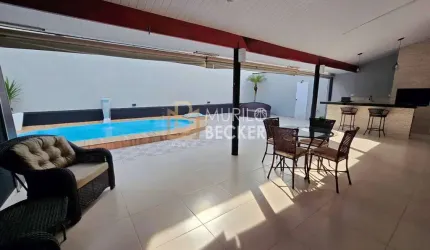 Casa com 4 quartos em Condomínio no Bairro Vila Branca