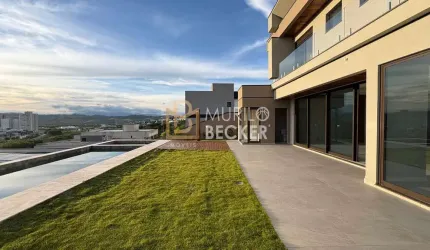 Casa á venda com 4 suítes e piscina 335 m² Alphaville I - Urbanova