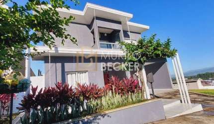 Casa a venda 4 dorms e piscina, 264 m² Terras do Vale- Caçapava