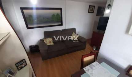 Apartamento com 2 quartos à venda na Rua Entremontes, Praia da Bandeira, Rio de Janeiro, 52 m2 por R$ 230.000