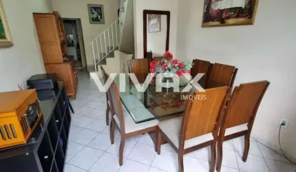 Casa com 3 quartos à venda na Rua Goiás, Engenho de Dentro, Rio de Janeiro, 182 m2 por R$ 380.000