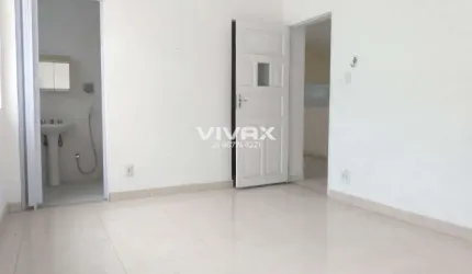 Casa com 3 quartos à venda na Rua Aniba, Cascadura, Rio de Janeiro, 194 m2 por R$ 380.000