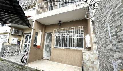 Casa em condomínio fechado com 3 quartos à venda na Rua Americana, Cachambi, Rio de Janeiro, 150 m2 por R$ 320.000