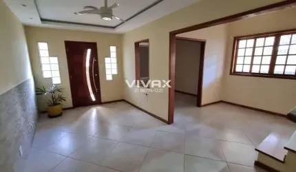 Casa com 4 quartos à venda na Rua Mário Carpenter, Abolição, Rio de Janeiro, 197 m2 por R$ 680.000