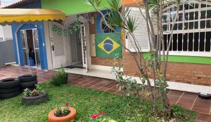 Casa para Venda em Valinhos, Vila Embaré, 2 dormitórios, 3 banheiros