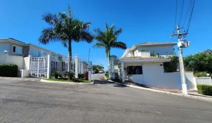 Casa em Condomínio para Locação em Valinhos, Vila Jair, 3 dormitórios, 1 suíte, 2 banheiros, 2 vagas