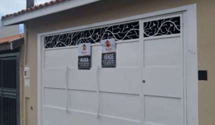 Casa com 3 dormitórios para alugar, 101 m² por R$ 3.213,54/mês - Jardim Adriana - Indaiatuba/SP