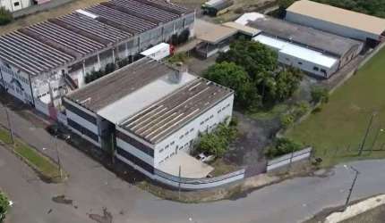 Galpão, 2500 m² - venda por R$ 4.500.000,00 ou aluguel por R$ 20.300,00/mês - Distrito Industril - Capivari/SP