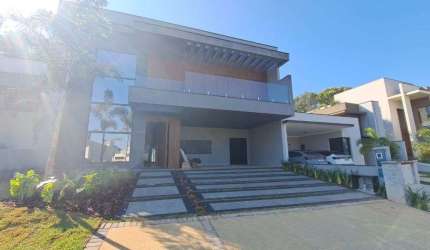 Sobrado com 4 suítes 360 m² à venda em Indaiatuba - SP