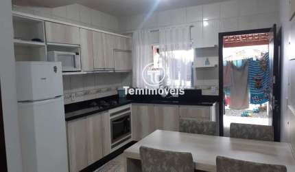 Casa para Venda em Joinville, Morro do Meio, 2 dormitórios, 2 banheiros, 2 vagas