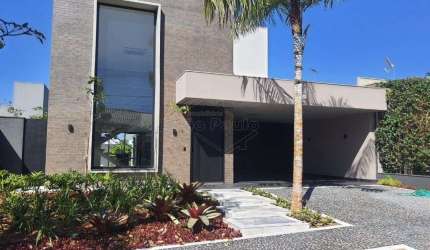 Casa com 04 suites a venda no Parque Residencial Damha, Araraquara